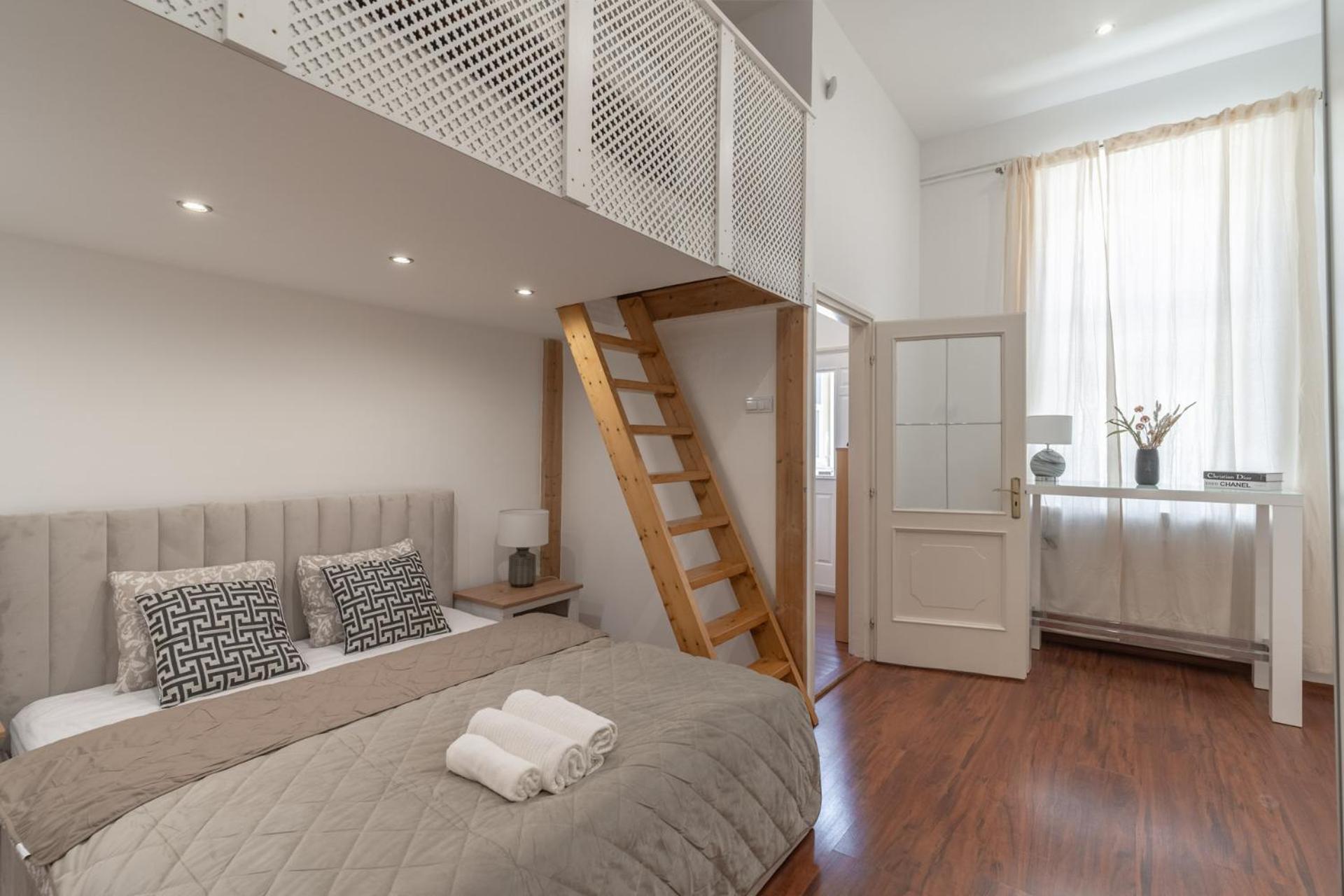 Deluxe And Cozy City Center Suite For 8Ppl Budapesta Exterior foto
